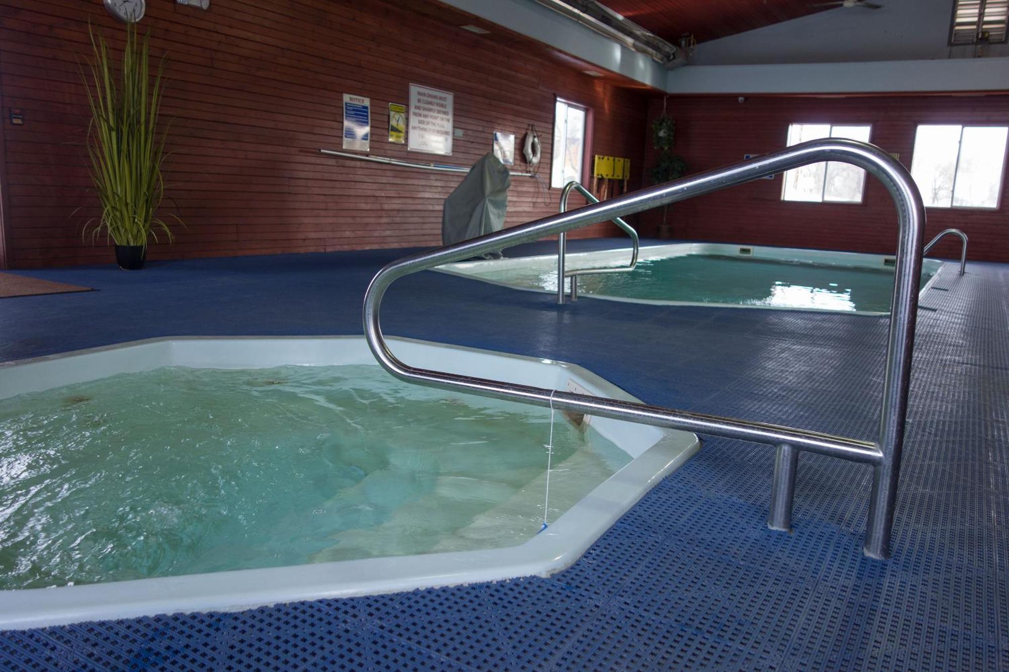 Miles City Hotel Ngoại thất bức ảnh