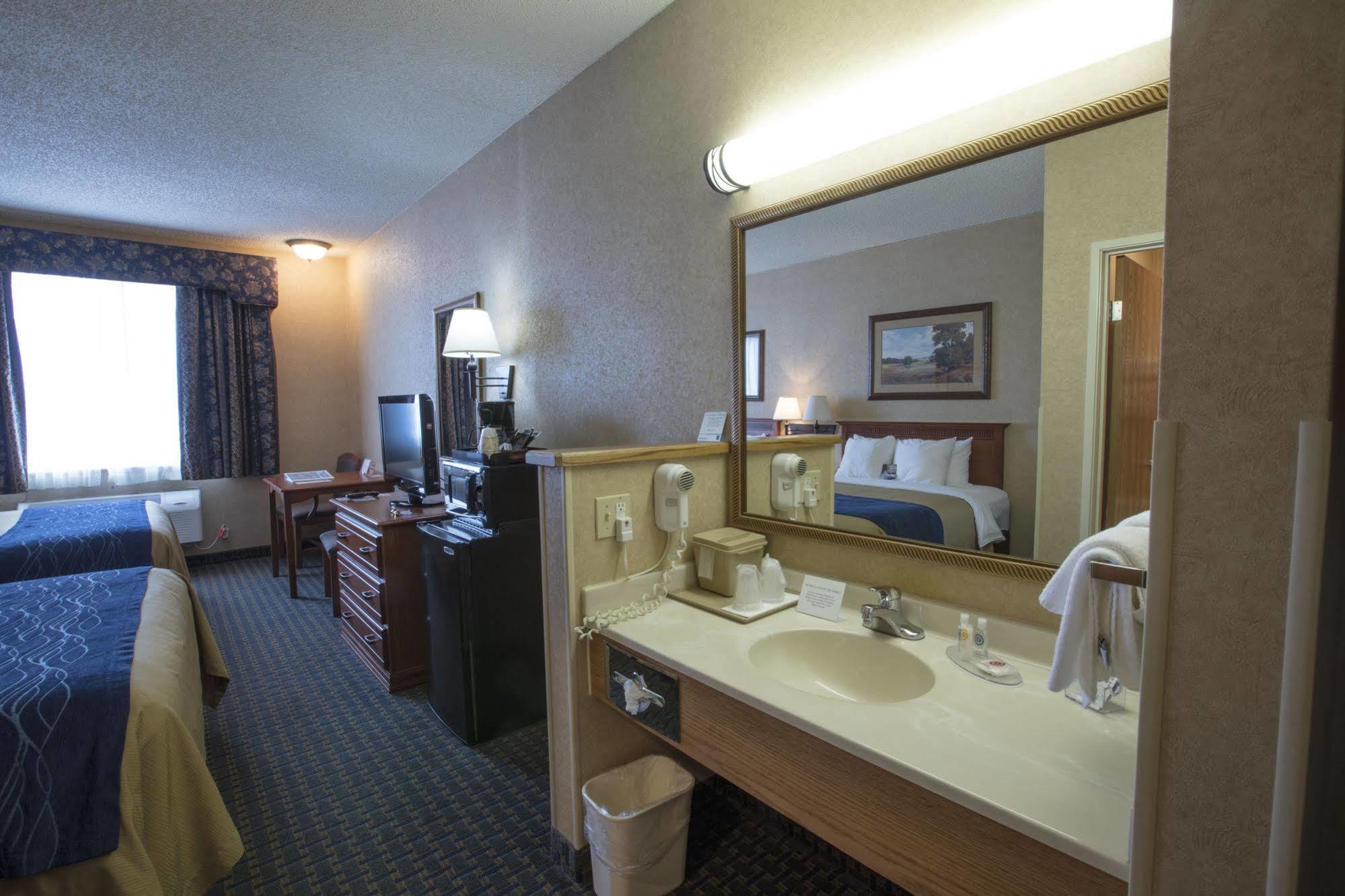 Miles City Hotel Ngoại thất bức ảnh